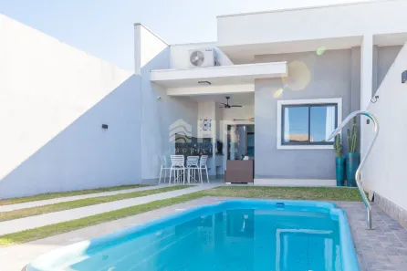 Casa com 3 Quartos à venda, 89m² no Ipacaraí, Matinhos