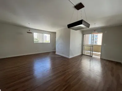 Apartamento com 3 Quartos para alugar, 140m² no Centro, Campinas