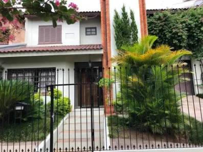 Sobrado com 3 Quartos à venda, 298m² no Jardim Itu, Porto Alegre