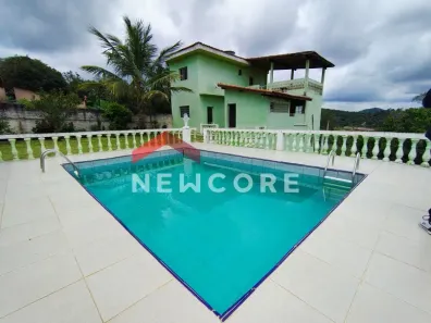 Fazenda/Sítio com 3 Quartos à venda, 1000m² no Centro, Biritiba Mirim