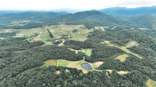 Fazenda/Sítio com 3 Quartos à venda, 1000m² no Rancho Queimado, Rancho Queimado
