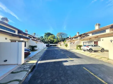 Casa de Condomínio com 3 Quartos para alugar, 190m² no Jardim Itaperi, Atibaia
