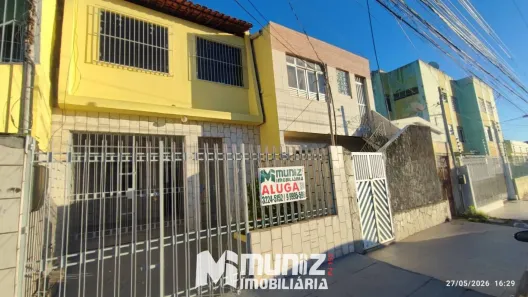 Casa com 3 Quartos para alugar, 160m² no Getúlio Vargas, Aracaju