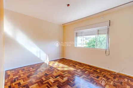 Apartamento com 2 Quartos à venda, 72m² no Medianeira, Porto Alegre