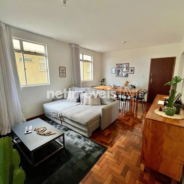 Apartamento com 3 quartos — Alto Caiçaras, Belo Horizonte