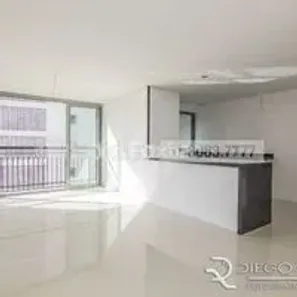 Apartamento com 2 Quartos à venda, 80m² no Três Figueiras, Porto Alegre