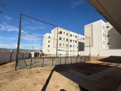 Apartamento com 2 Quartos à venda, 40m² no Vila Mutirão I, Goiânia