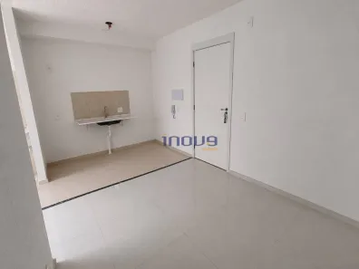 Apartamento com 2 Quartos para alugar, 38m² no Lagoa Redonda, Fortaleza