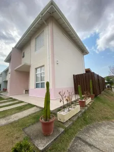 Sobrado com 3 Quartos à venda, 91m² no Loteamento Alfredo Abilio Flores, Pindamonhangaba