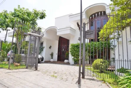 Casa com 4 Quartos à venda, 572m² no Jardim Guedala, São Paulo