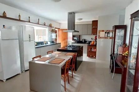 Casa de Condomínio com 3 Quartos à venda, 387m² no Setor Habitacional Vicente Pires, Brasília