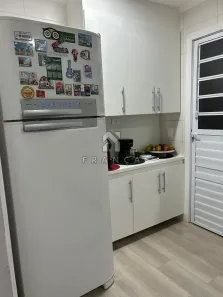 Casa de Condomínio com 2 Quartos à venda, 120m² no Loteamento Villa Branca, Jacareí