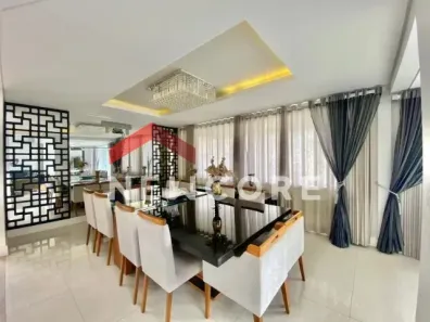 Casa com 4 Quartos à venda, 559m² no Jardim Cidade Monções, Maringá