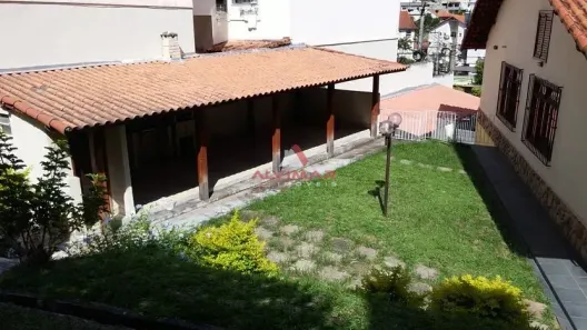 Casa com 3 Quartos para venda ou aluguel, 150m² no Jardim Amália, Volta Redonda