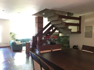 Casa com 3 Quartos à venda, 200m² no Jardim Valéria, Guarulhos