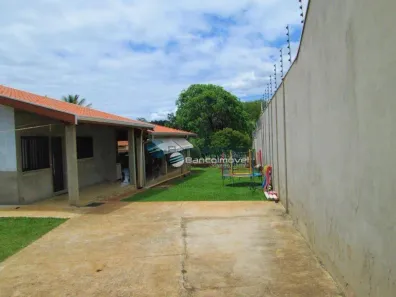 Fazenda/Sítio com 4 Quartos à venda, 190m² no Santa Terezinha, Paulínia