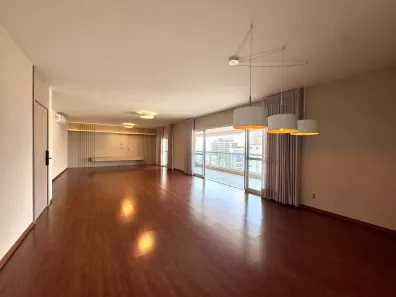 Apartamento com 3 Quartos à venda, 243m² no Alphaville Centro Industrial e Empresarial/Alphaville., Barueri