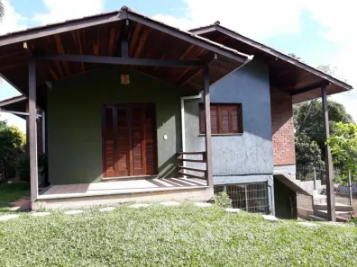 Casa com 2 Quartos à venda, 158m² no Panazzolo, Caxias do Sul