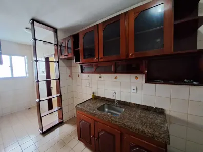 Apartamento com 3 Quartos para alugar, 93m² no Umarizal, Belém