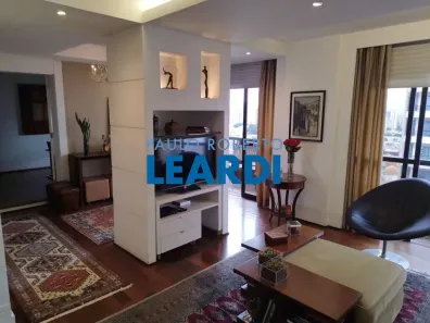 Apartamento com 3 Quartos à venda, 188m² no Vila Regente Feijó, São Paulo