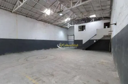 Galpão/Depósito/Armazém para venda ou aluguel, 465m² no São José, São Caetano do Sul