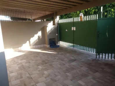 Casa com 2 Quartos para alugar, 80m² no Parque Paduan, Taubaté
