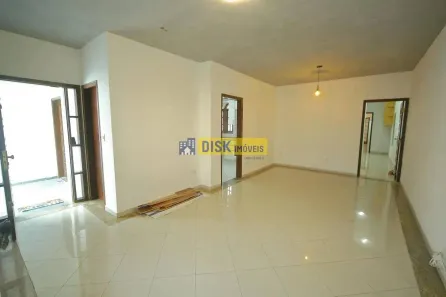 Casa com 3 Quartos para alugar, 240m² no Anchieta, São Bernardo do Campo