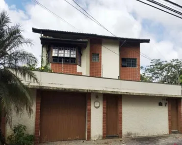 Sobrado com 3 Quartos à venda, 193m² no Cidade Jardim, Jacareí