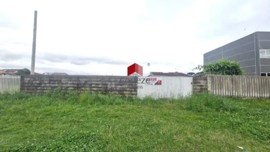 Lote/Terreno à venda, 420m² no Contenda, São José dos Pinhais
