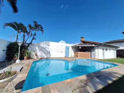 Casa com 3 Quartos para alugar, 356m² no Parque Taquaral, Campinas