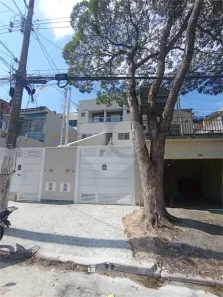Sobrado com 2 Quartos à venda, 87m² no Bortolândia, São Paulo