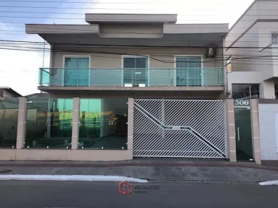 Casa com 3 Quartos à venda, 300m² no São Vicente, Itajaí