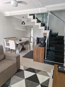Sobrado com 2 Quartos à venda, 82m² no Jardim Santos Dumont I, Mogi das Cruzes