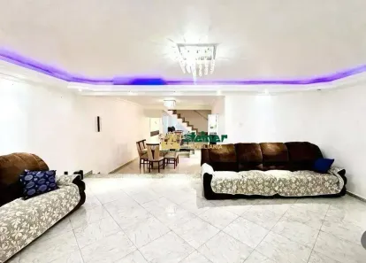 Sobrado com 4 Quartos à venda, 272m² no Jardim Santa Mena, Guarulhos