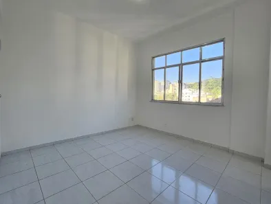 Apartamento com 1 Quarto para alugar, 31m² no Humaitá, Rio de Janeiro