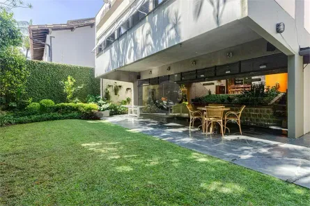 Casa com 3 Quartos à venda, 349m² no Vila Madalena, São Paulo