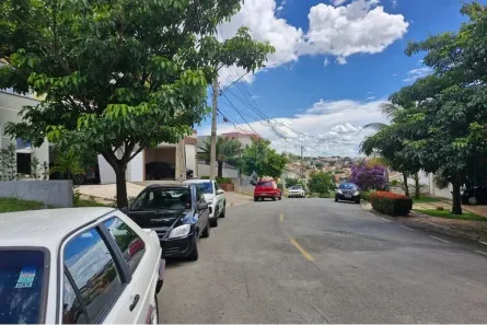 Lote/Terreno à venda, 386m² no Roncáglia, Valinhos