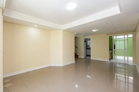 Casa de Condomínio com 4 Quartos à venda, 142m² no Água Verde, Curitiba