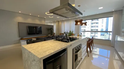 Apartamento com 3 Quartos à venda, 113m² no Centro, Balneário Camboriú