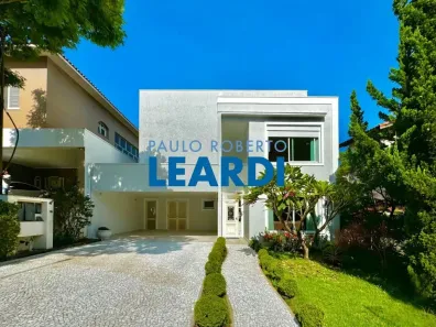 Casa de Condomínio com 4 Quartos à venda, 327m² no Alphaville, Santana de Parnaíba