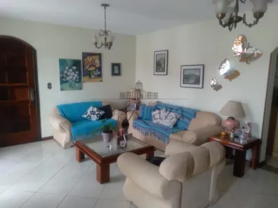 Casa com 3 Quartos à venda, 159m² no Jardim Satélite, São José dos Campos