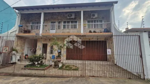 Casa com 3 Quartos à venda, 245m² no São José, Canoas