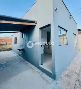 Casa com 2 Quartos à venda, 70m² no São Jorge, Uberlândia