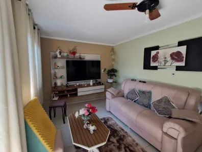 Casa com 2 Quartos à venda, 173m² no Conjunto Habitacional Victor D'Andrea, Limeira