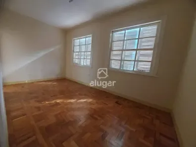 Prédio Comercial com 3 Quartos para alugar, 120m² no Centro, Montes Claros