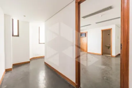 Ponto Comercial para alugar, 35m² no Boa Vista, Porto Alegre