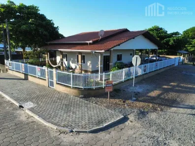 Casa com 3 Quartos à venda, 120m² no Salinas, Balneário Barra do Sul