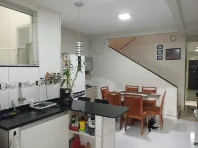Sobrado com 3 Quartos à venda, 200m² no Marco, Belém
