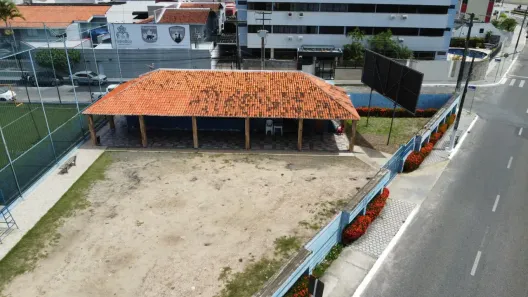 Ponto Comercial para alugar, 10m² no Treze de Julho, Aracaju
