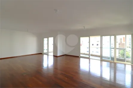 Apartamento com 3 Quartos à venda, 222m² no Vila Nova Conceição, São Paulo